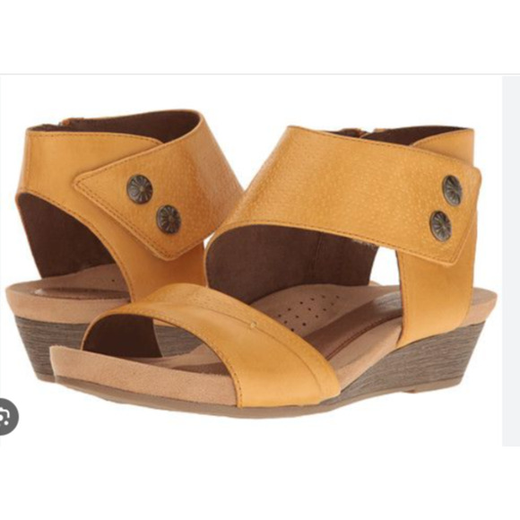Rockport Women's Cobbhill Hollywood Cuff Low Wedge Sandals Yellow Size 10 - Picture 1 of 8